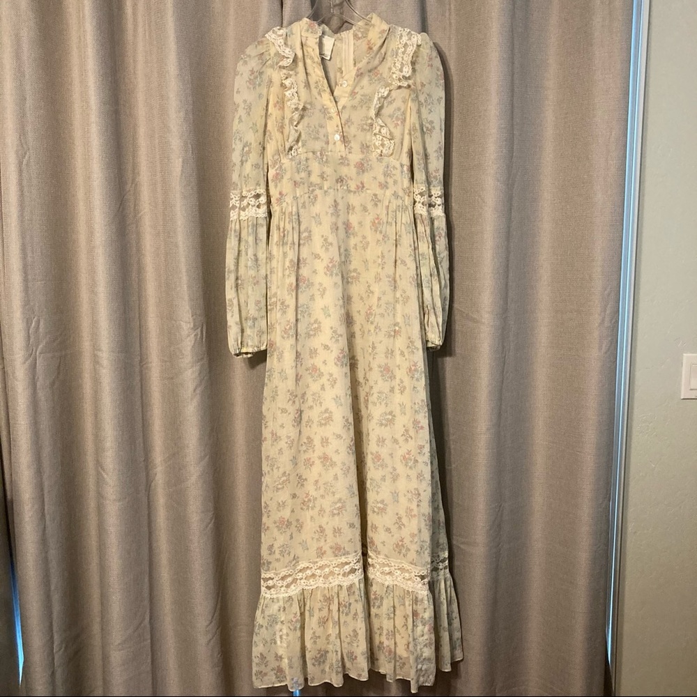 Vintage Gunne Sax Cream Floral Maxi